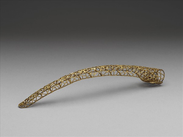 銅鍍金纍絲冰梅紋指甲套