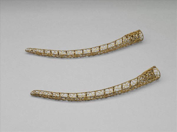 銅鍍金纍絲冰梅紋指甲套