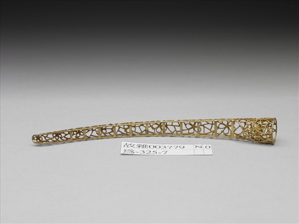 銅鍍金纍絲冰梅紋指甲套