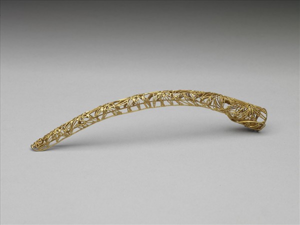 銅鍍金纍絲梅竹紋指甲套