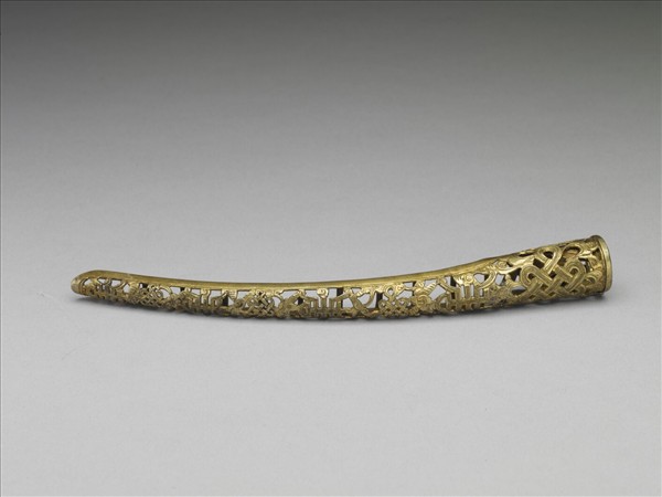 銅鍍金鏤空福壽盤長紋指甲套