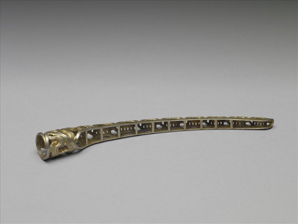 銅鍍金鏤空壽字盤長紋指甲套