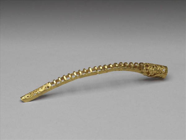 銅鍍金鏤空福壽一字紋指甲套