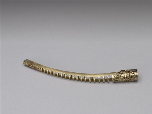 銅鍍金鏤空福壽一字紋指甲套