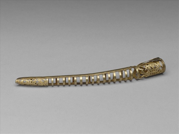 銅鍍金鏤空福壽一字紋指甲套