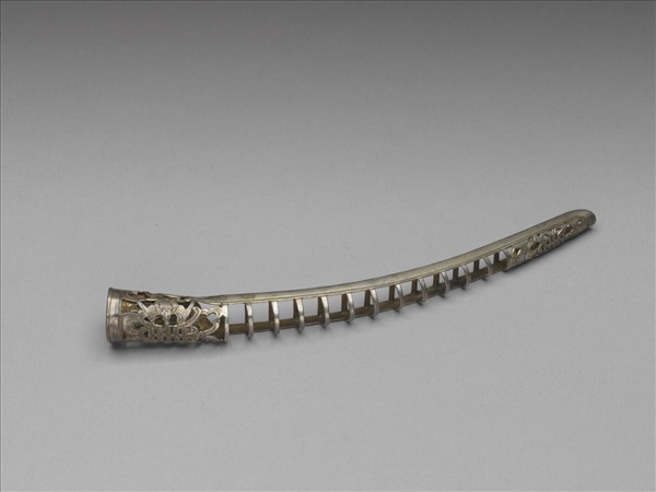 銅鎏銀鏤空福壽一字紋指甲套