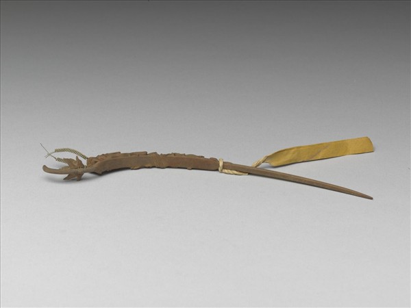 茄楠木雕龍戲珠耳挖簪