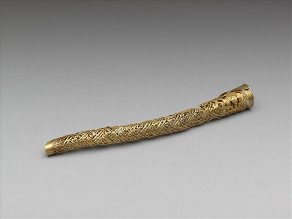 銅鍍金鏤空萬壽紋指甲套