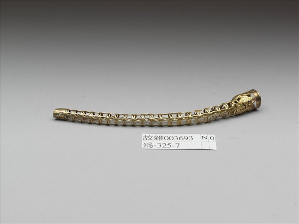 鏤空蝠壽紋指甲套