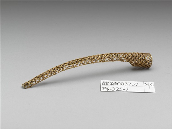 銅鍍金纍絲錢紋指甲套