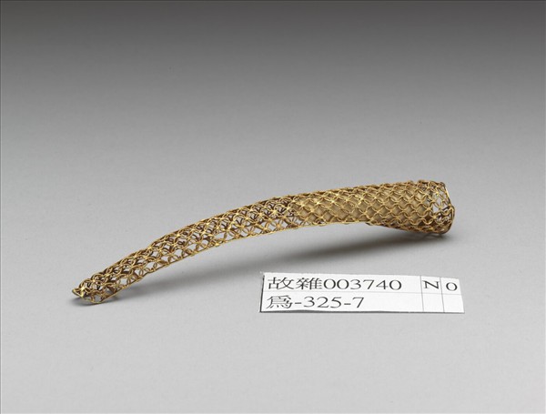 銅鍍金纍絲錢紋指甲套