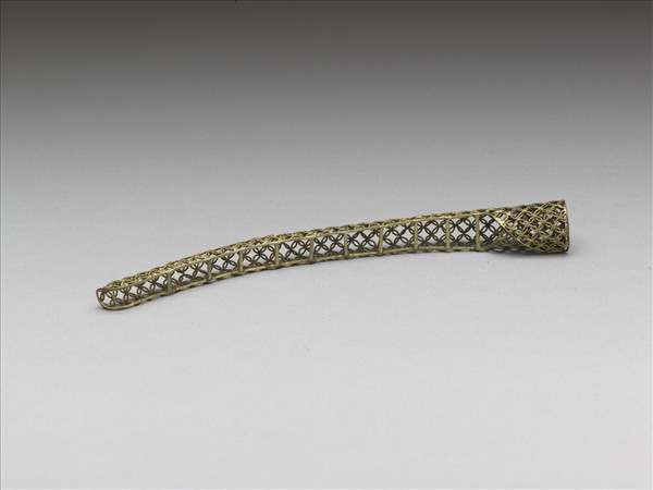 銅鍍金纍絲錢紋指甲套