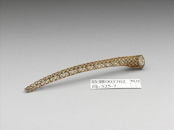 銅鍍金纍絲錢紋指甲套