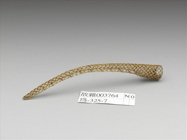 銅鍍金纍絲錢紋指甲套