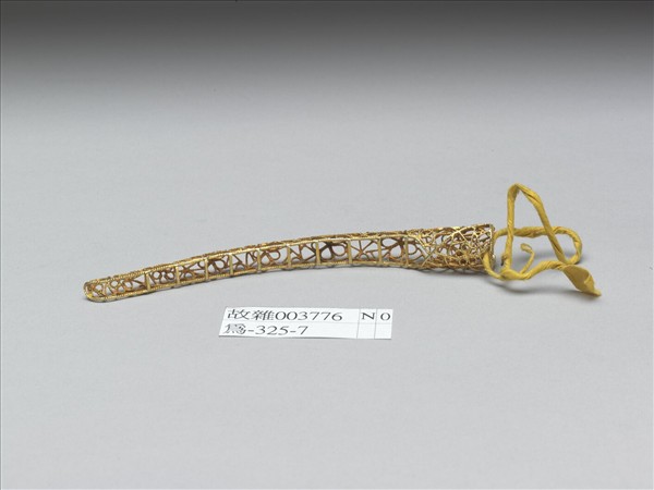 銅鍍金纍絲冰梅紋指甲套