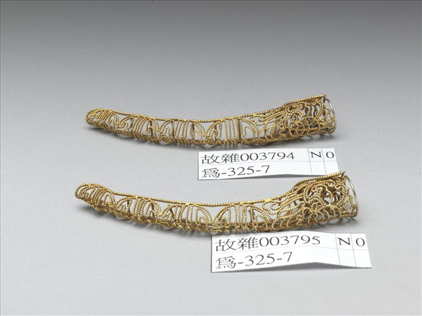 銅鍍金纍絲福壽紋指甲套