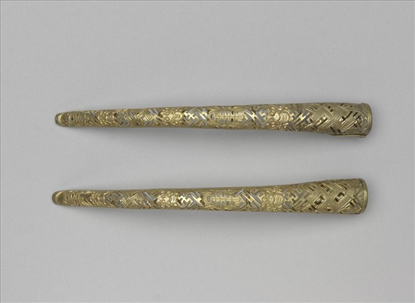 銅鍍金鏤空福壽萬年指甲套