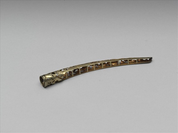 銅鍍金梅枝紋指甲套