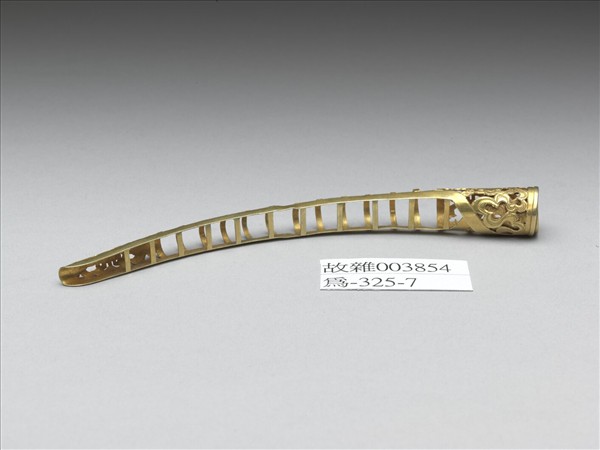 銅鍍金鏤空福壽一字紋指甲套