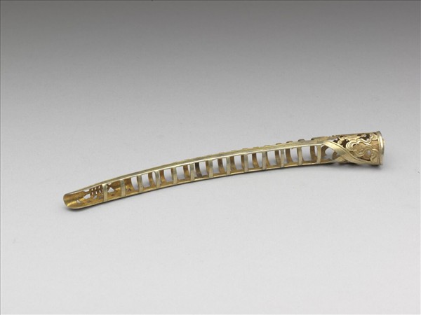 銅鍍金鏤空福壽一字紋指甲套