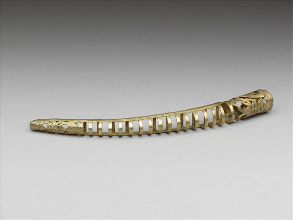 銅鍍金鏤空福壽一字紋指甲套