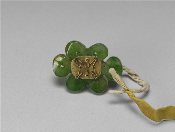 翠玉珍珠盤長帽花