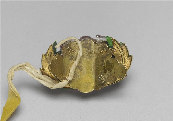 碧璽翠玉嵌珠蓮花帽花