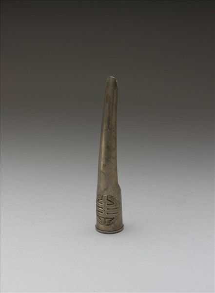 銀鎏金團壽紋指甲套