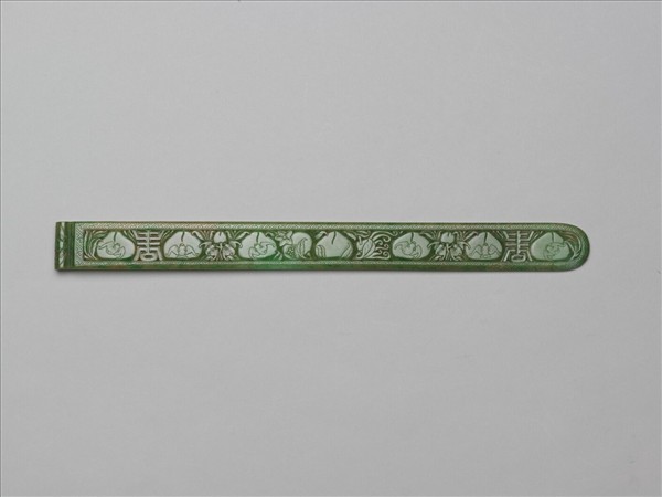 翠玉福壽紋扁方