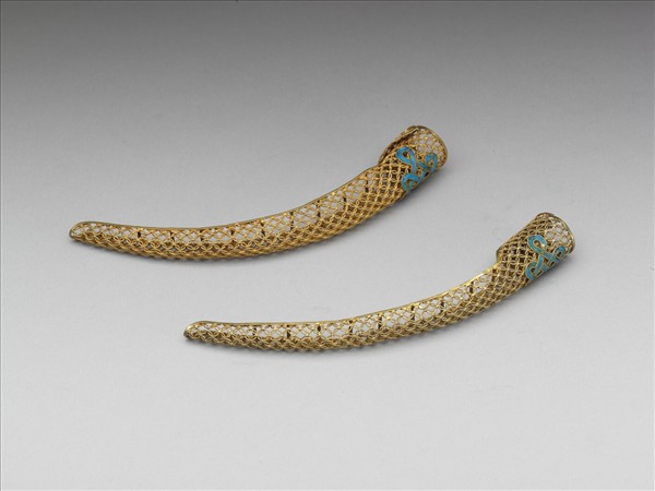 銅鍍金點翠盤長鏤空古錢紋指甲套