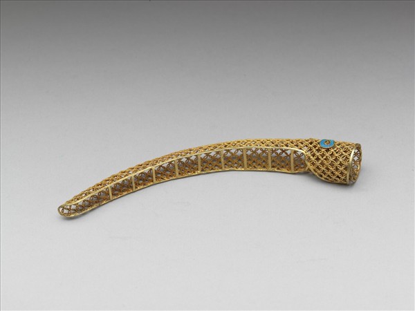 銅鍍金點翠盤長鏤空古錢紋指甲套