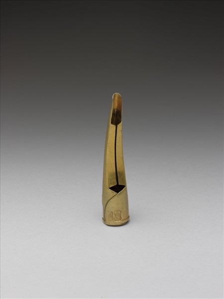 銀鎏金團壽紋指甲套