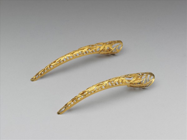 鎏金鏤空竹葉紋指甲套