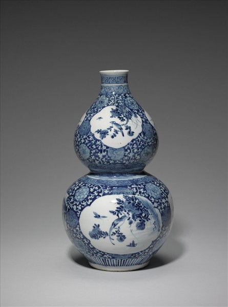 青花開光花鳥葫蘆瓶