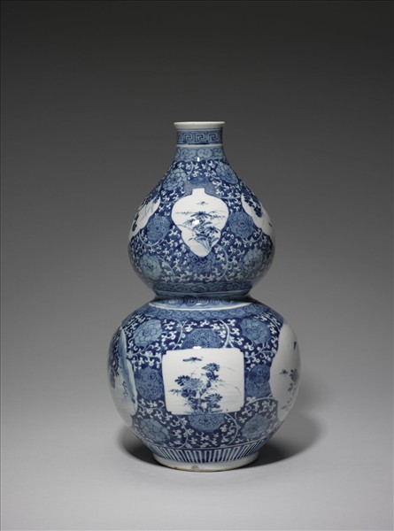 青花開光花鳥葫蘆瓶