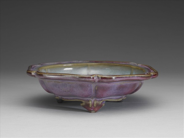 鈞窯 天藍玫瑰紫葵花式盆托