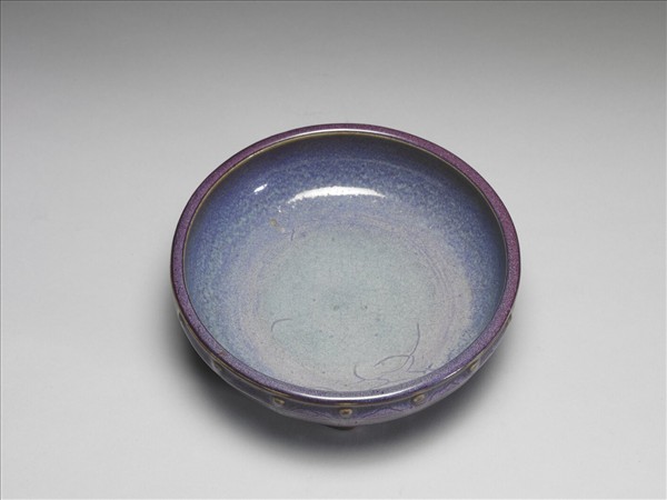 鈞窯 天藍丁香紫鼓釘式瓷盆托