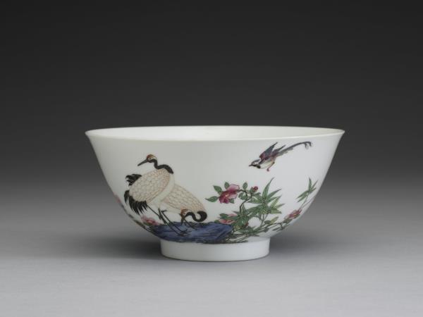 琺瑯彩芝仙祝壽圖碗