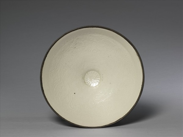 定窯 白瓷印花鳳凰牡丹紋碗