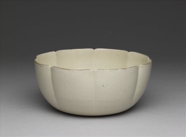 定窯 劃花蓮花牡丹花式洗