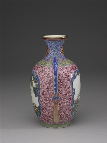 琺瑯彩開光花鳥圖螭耳瓶