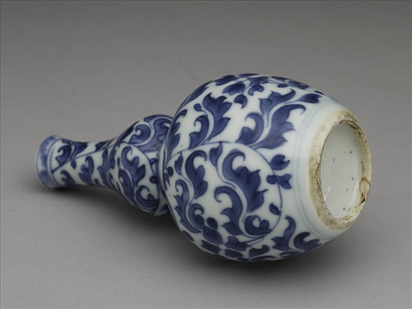 青花花卉紋葫蘆瓶