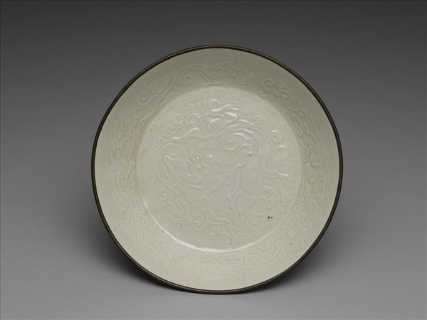 定窯 白瓷印花六螭盤