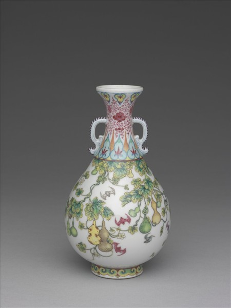 琺瑯彩福壽連綿圖雙耳瓶