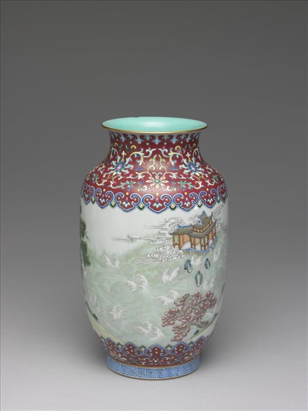 粉彩海屋添籌一統瓶