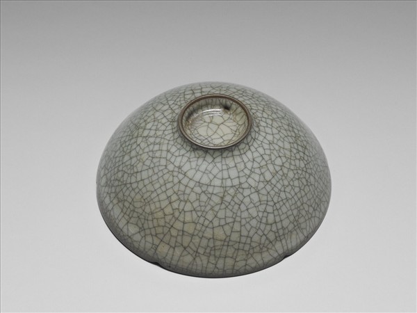 哥窯 青瓷葵口碗