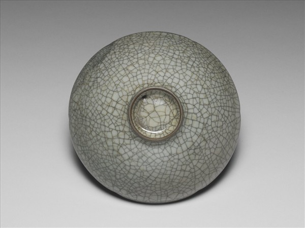 哥窯 青瓷葵口碗