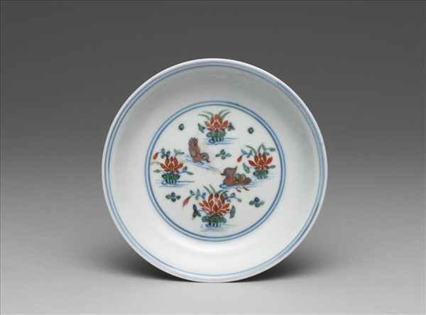 鬥彩蓮塘鴛鴦紋碗