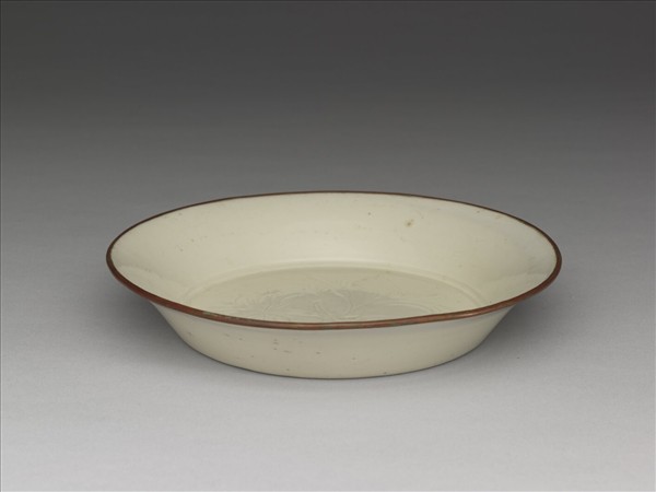 定窯 白瓷劃花花卉紋洗