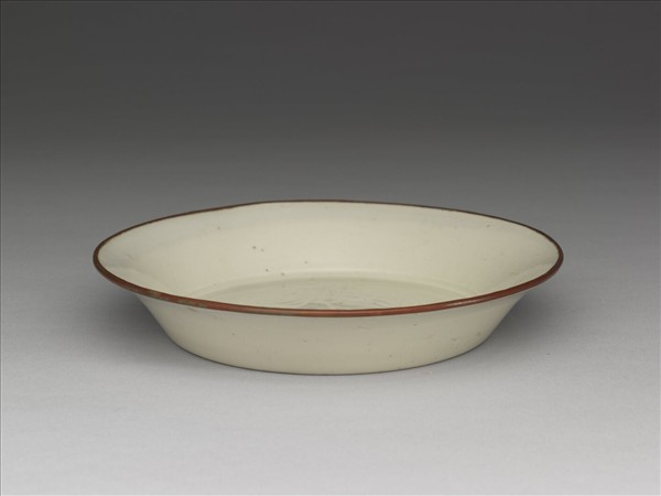 定窯 白瓷劃花花卉紋洗